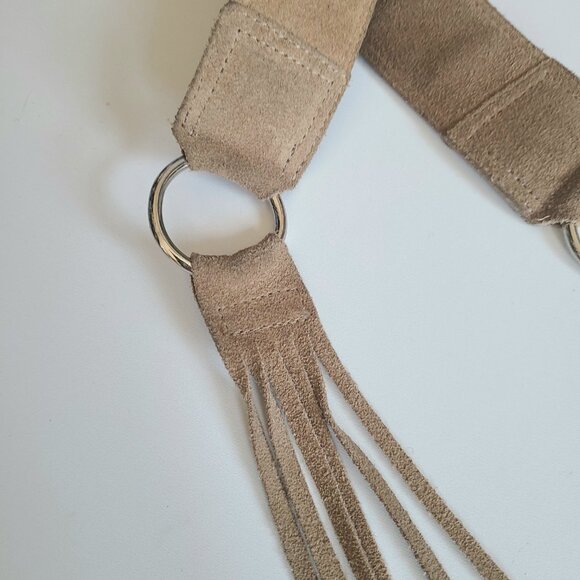 Brody Genuine Leather beige belt with tussles. - Picture 3 of 7
